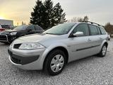 Renault Megane II Grandtour Avantage 1.6/ZV/Klima/... - Renault Megane aus 2006: Grandtour