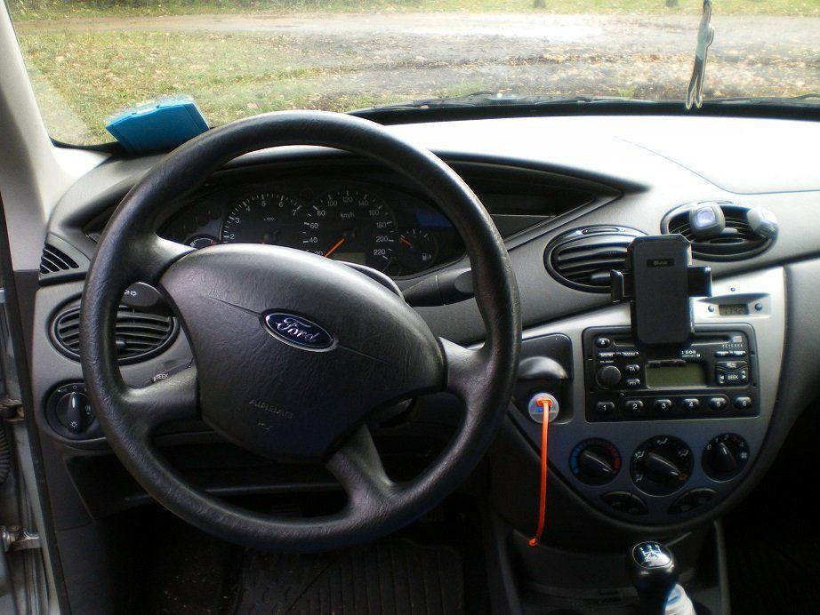 Ford Focus 2004 — photo 5