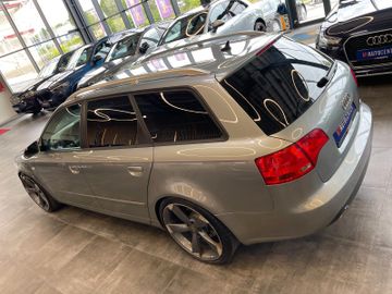 Audi A4 Avant 3.0 TDI quattro *NAVI*BI-XENON*TEMPOMAT