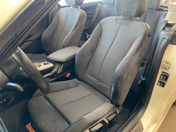 BMW Cabrio 220 d M Sport *1.HAND*19%MWST*NAVI*KAMERA