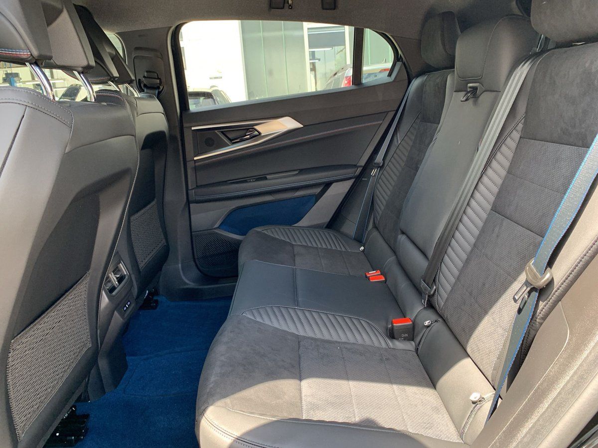 Renault Rafale - Bild 11