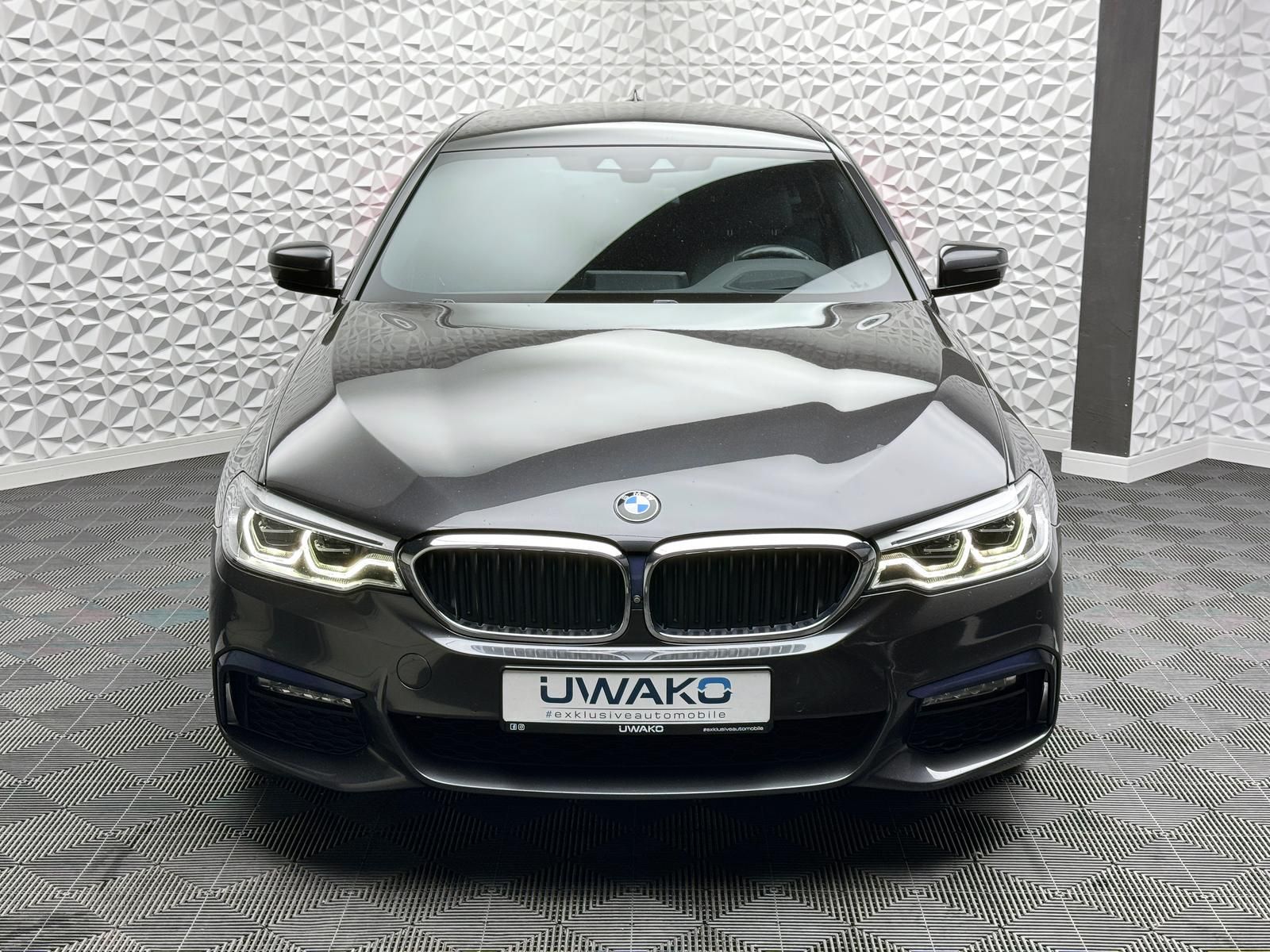 Fahrzeugabbildung BMW d*XDR*M-PAKET*H&K*STANDHZ*MASSAGE*360°HUD*AHK