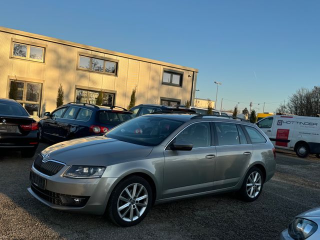 Skoda Octavia 2.0 TDI Elegance 4x4*Pano*Xenon*AHK*