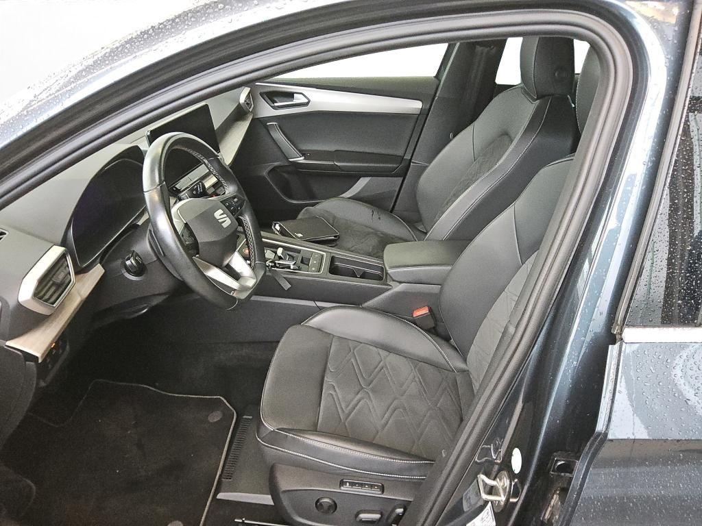 Seat Leon ST 1.5 eTSI Xcellence AHK Pano LED LM 18" R