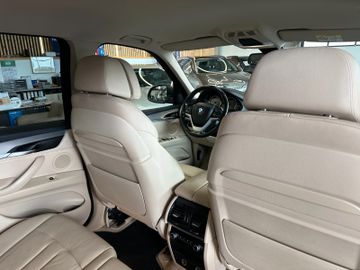 MYAUTOCENTER – Gebraucht- und Jahreswagen mit Werkstattservice in Pfaffenhofen BMW X5 xDrive 30 d *Nightvision*AHK*LED*