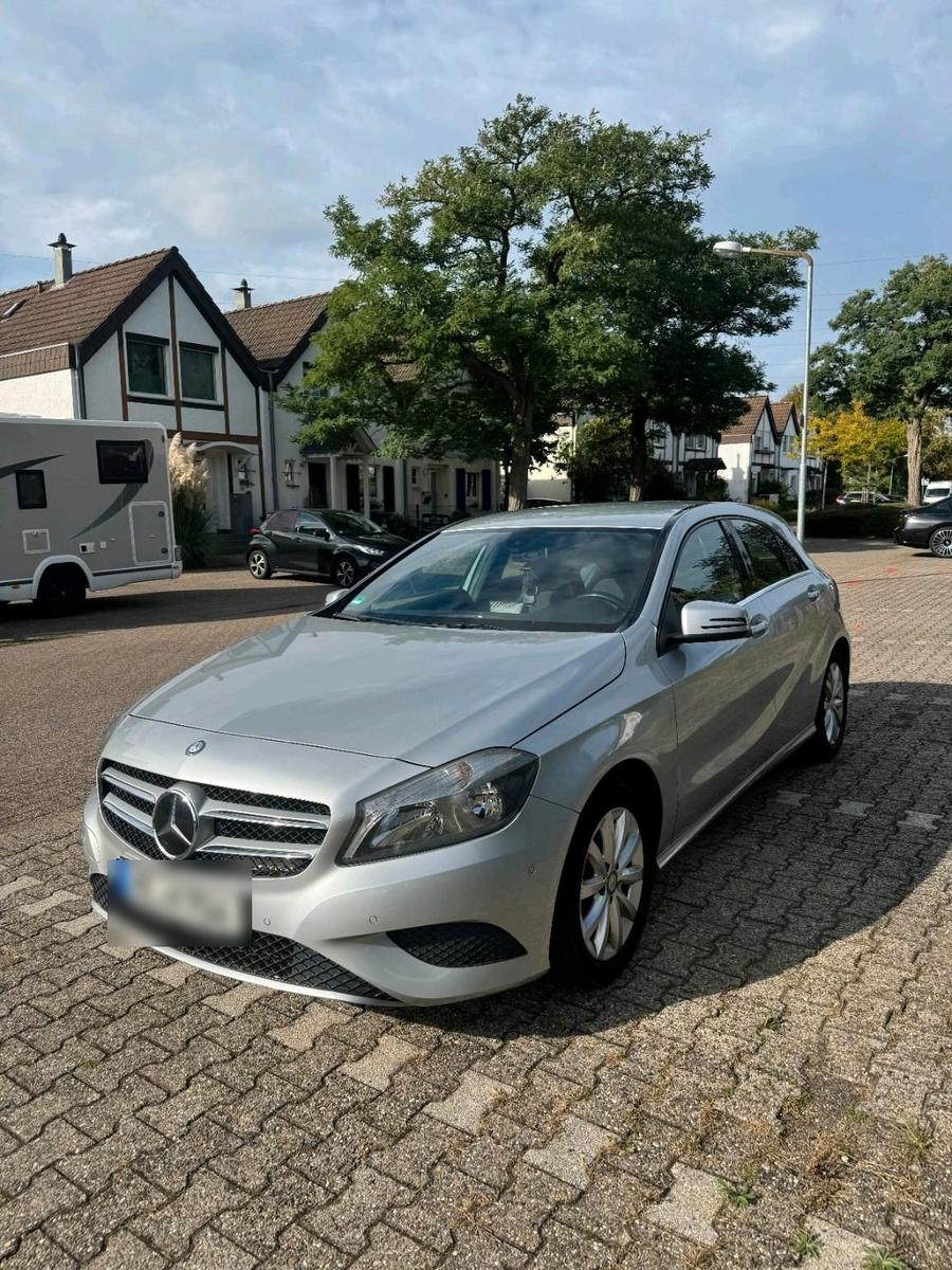Mercedes-Benz A 180