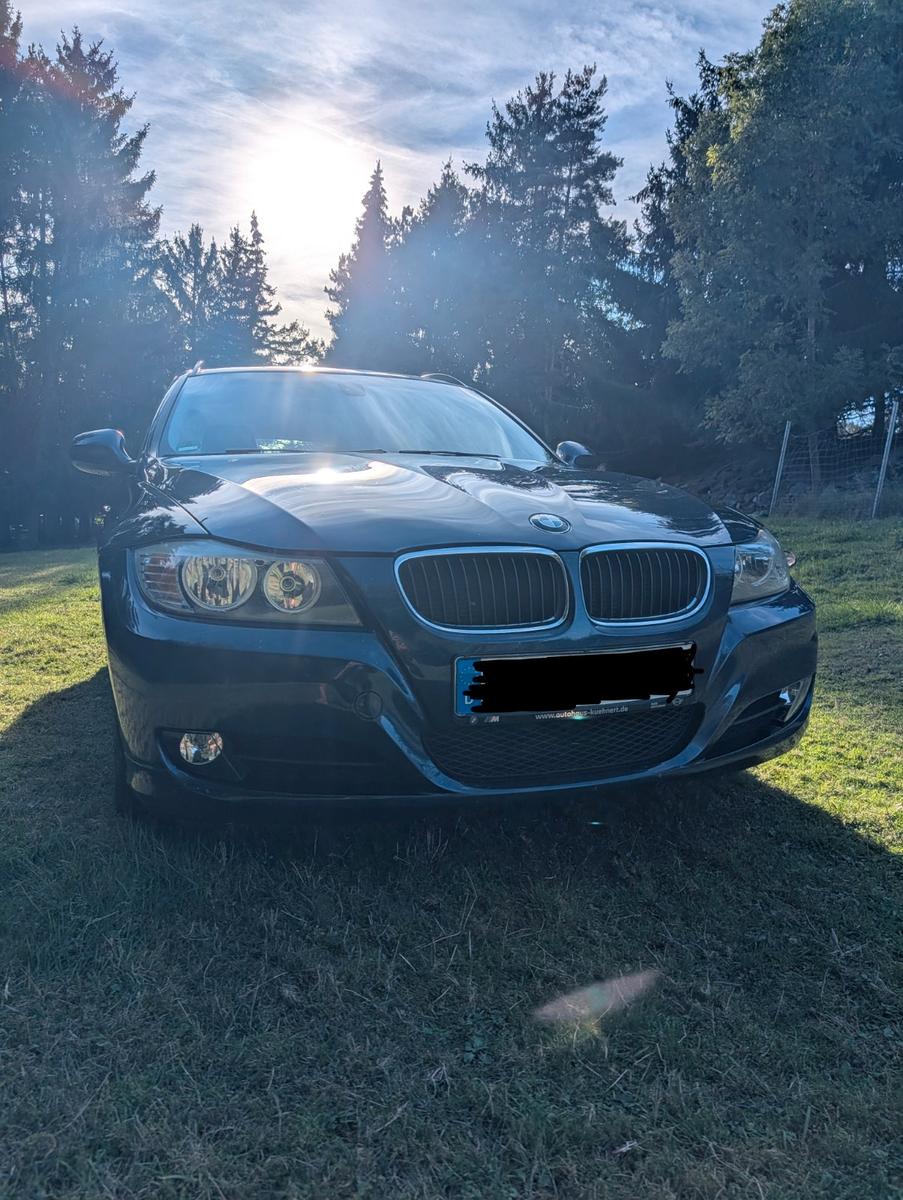 BMW 318 2011 — двигун 1.995 cm³, 143 HP (105kW)