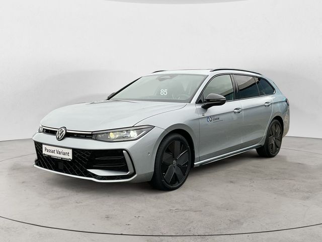 Volkswagen Passat Var. 2.0 TDI DSG R-Line AHK Pano 360°