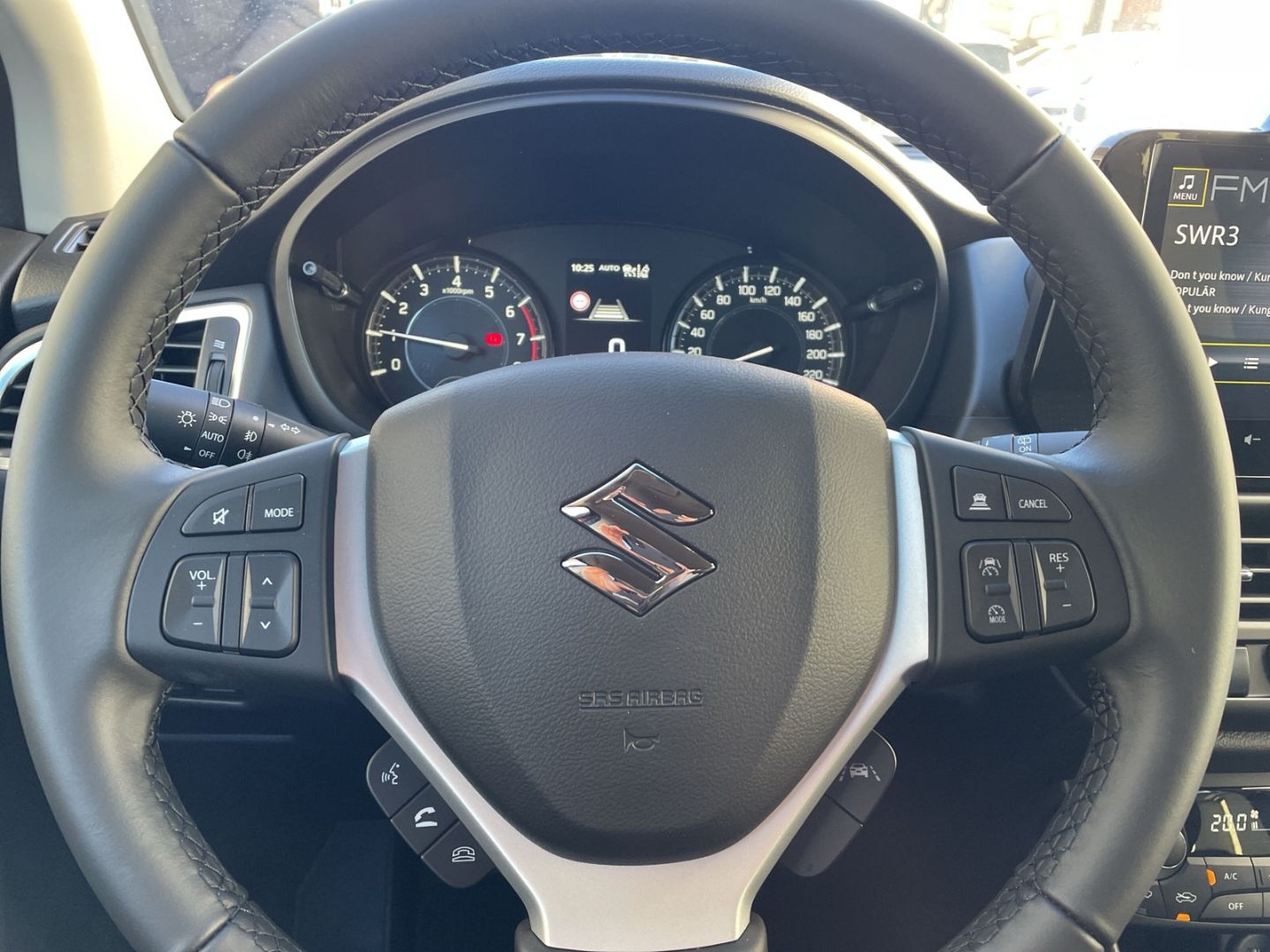 Suzuki (SX4) S-Cross - Bild 13