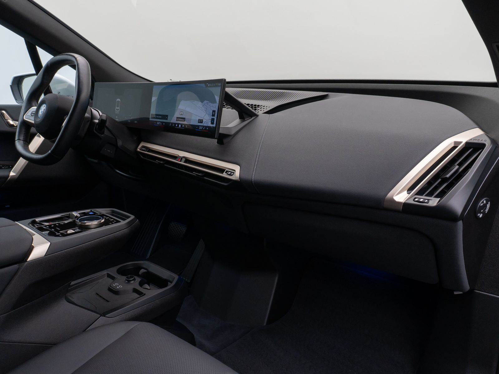 Fahrzeugabbildung BMW iX xD40 Sport SkyLounge 360°DAB H/K AHK 22Zoll
