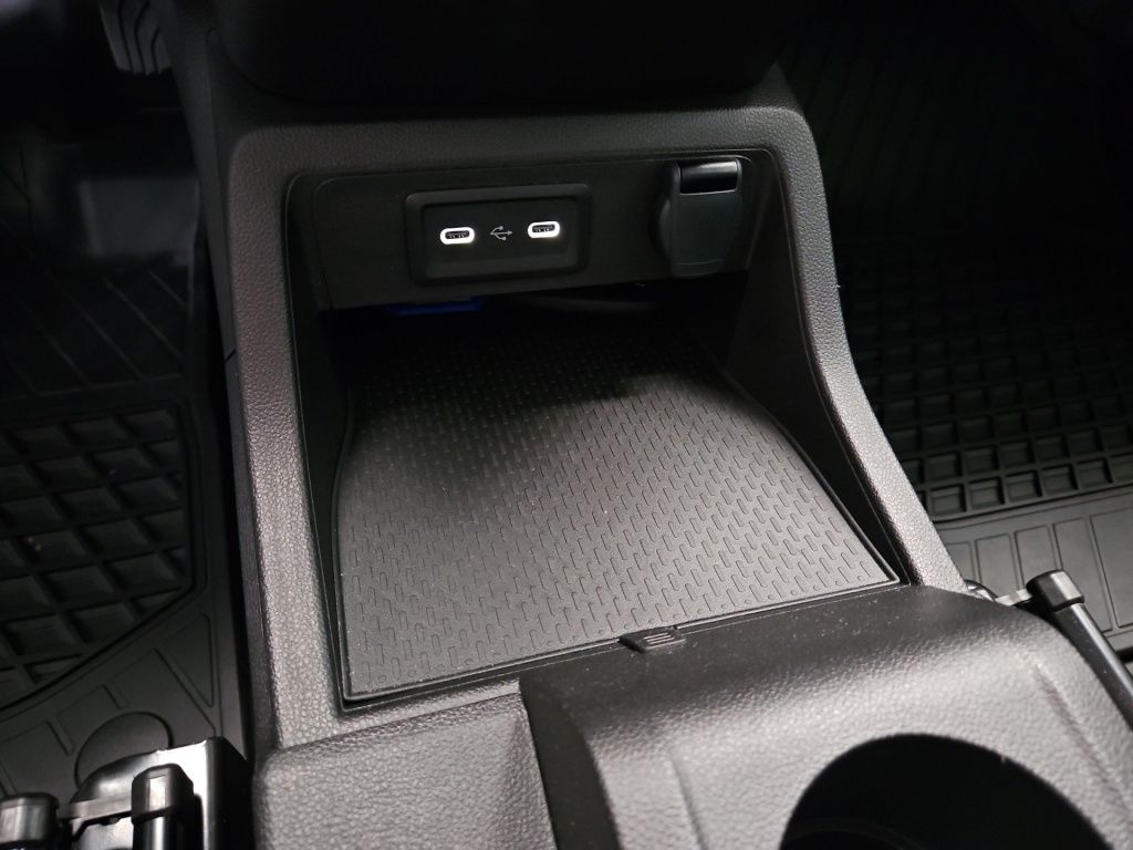 Fahrzeugabbildung Mercedes-Benz eCitan Kastenwagen Standard MBUX Navi RFK PTS hi