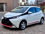 Toyota AYGO x-play touch |LED|Klima|Kamera|TÜV Neu| - Toyota in Hamburg: Aygo