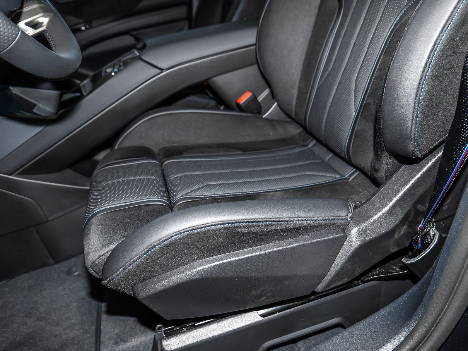 BMW iX3 - Bild 18