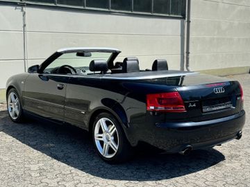 Audi A4 - 5