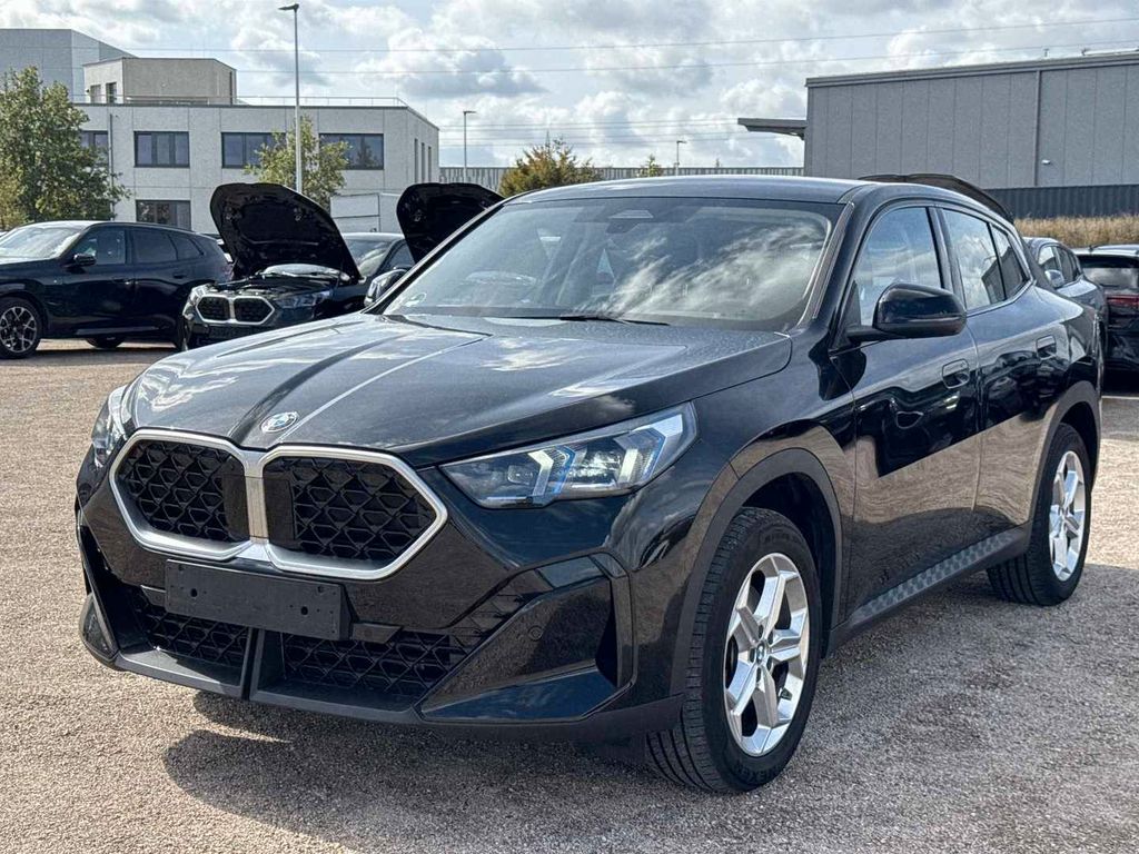 Image of BMW X2