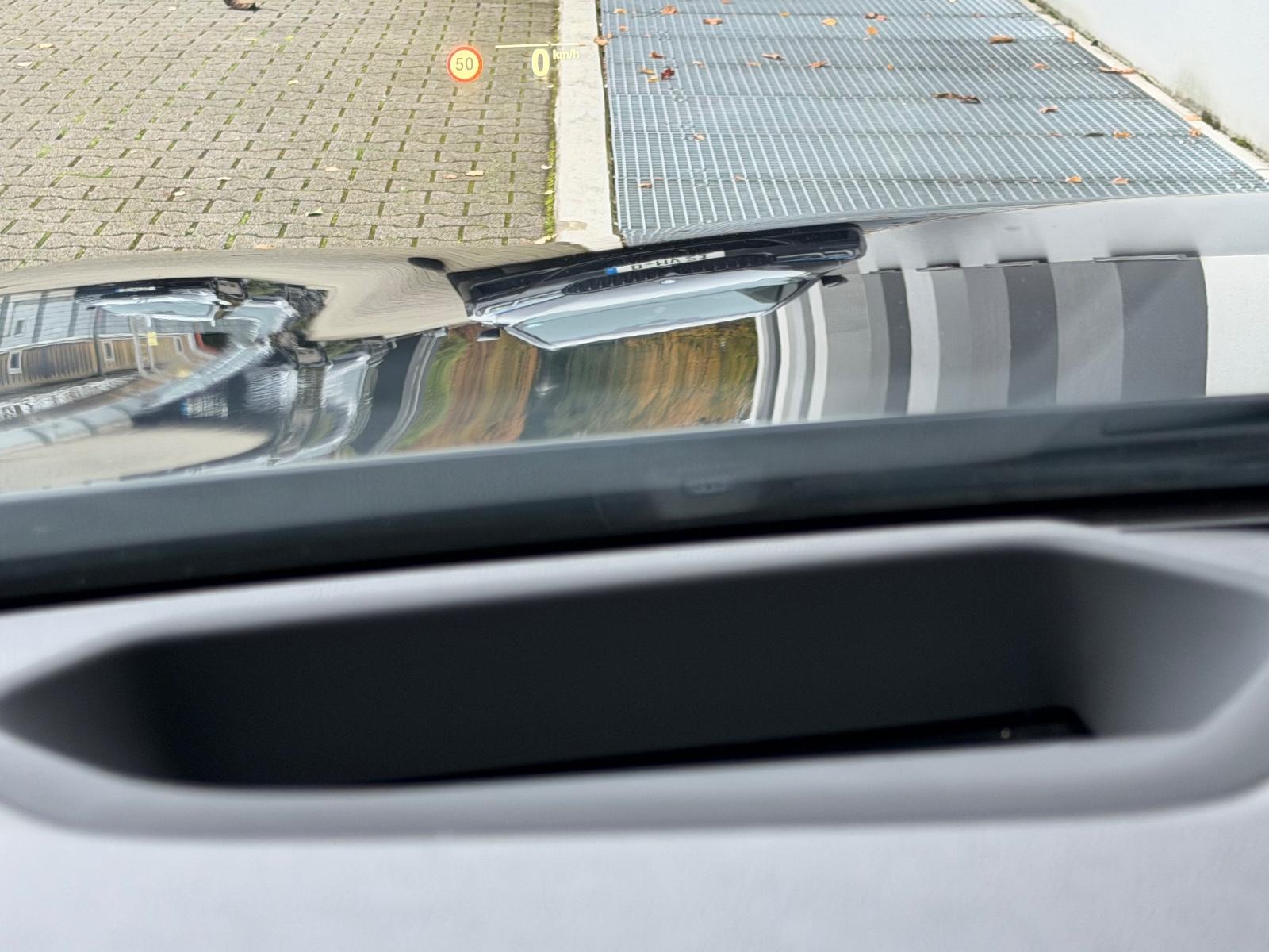 BMW 520dA xD*ACC*M SPORT*PANO*LASER*KAM*HEAD UP*KEY*