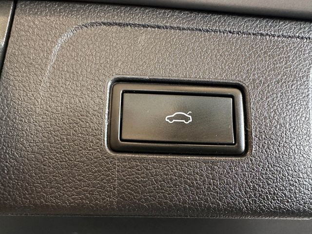 Volkswagen Passat *LED*AHK*1.HAND*19%*SPURAS*ACC*