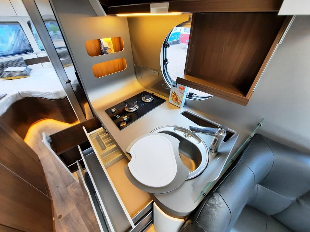 Fahrzeugabbildung HYMER / ERIBA / HYMERCAR Touring 820 Verfüg./Sparen Sie 31.910,- €