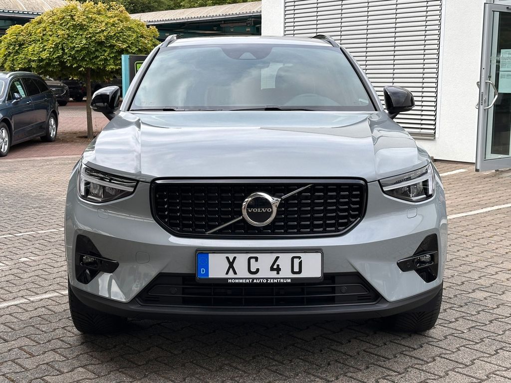 Volvo XC40 T5 Recharge Ultimate Dark *ACC*Glasdach*LM