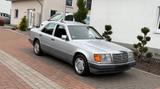 Mercedes-Benz Mercedes Benz 230 E - Mercedes-Benz 230 in Essen