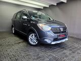 Dacia Lodgy Stepway, 7 SITZER, NAVI, R-KAMERA, AHK - Dacia Gebrauchtwagen von 2022