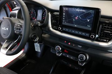 Fahrzeugabbildung Kia Stonic Vision    Automatik /LED/Kamera/Navi/Alu
