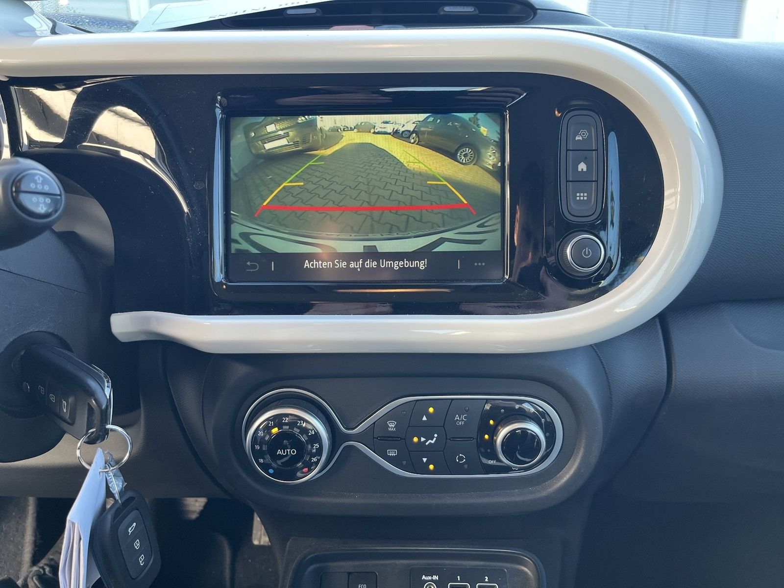 Renault Twingo - Bild 12