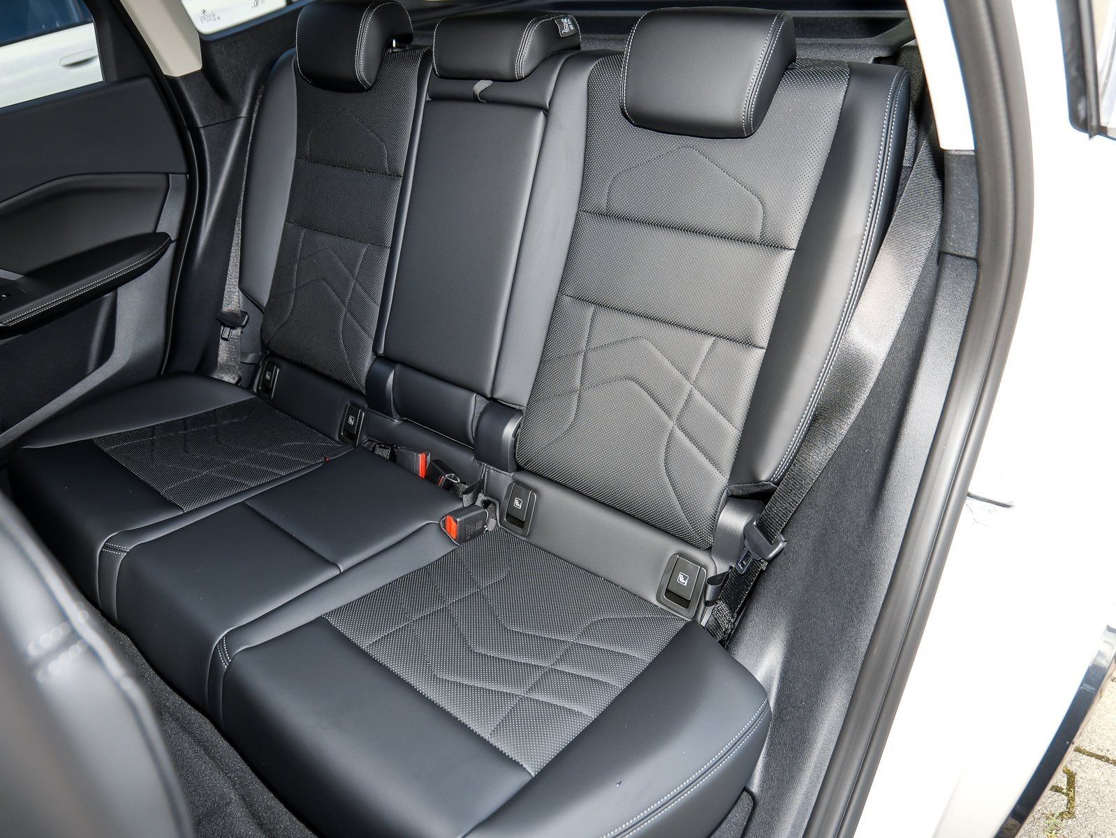 BMW iX1 - Bild 9