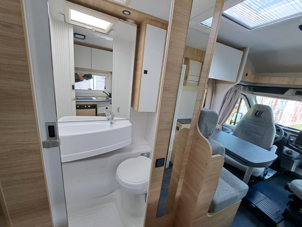 Autohaus Zimpel & Franke -  Challenger S217GA +Automatik+Solar+Markise - Bild 10