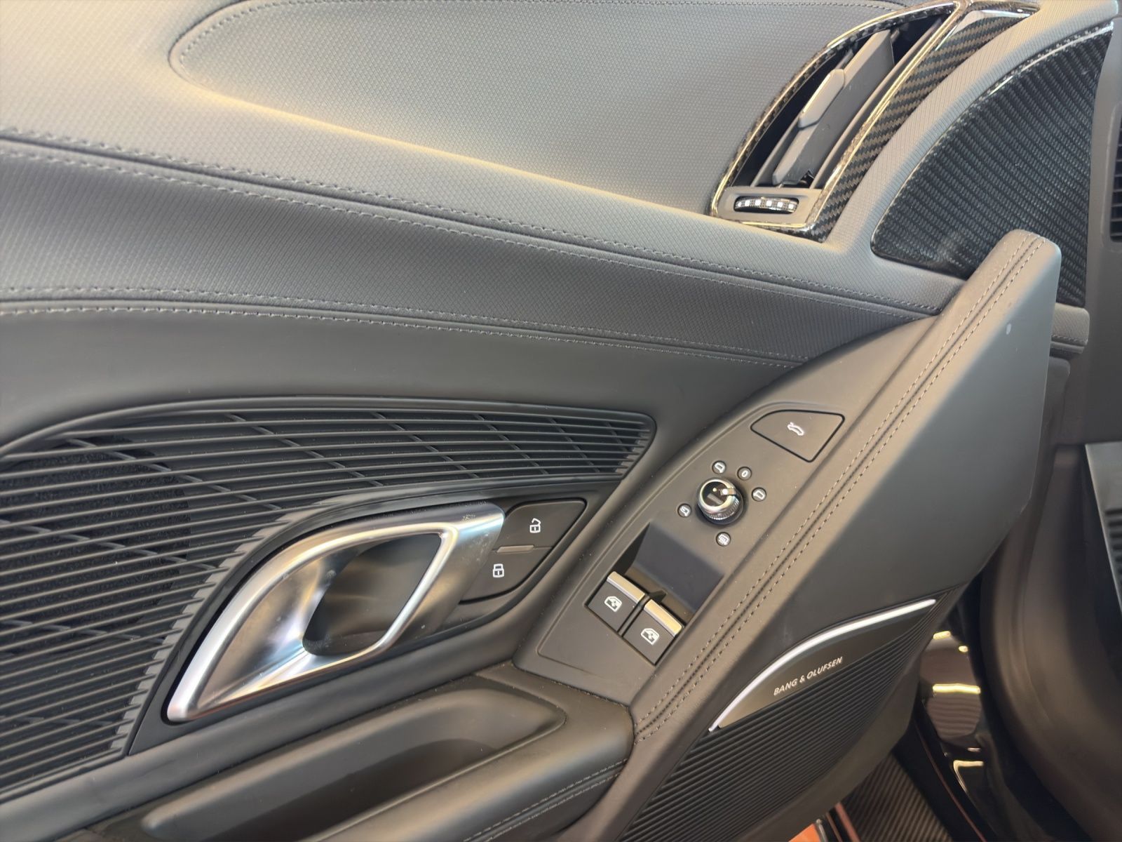 Audi R8 - Bild 13
