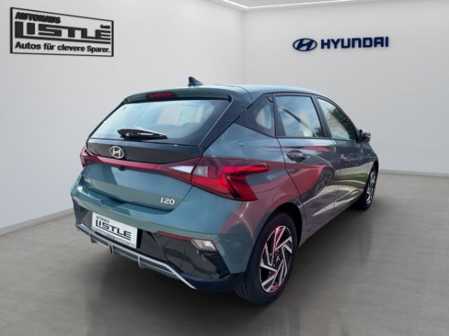 Fahrzeugabbildung Hyundai i20 Facelift 1.0 T-Gdi 48V DCT 100PS Trend+Licht