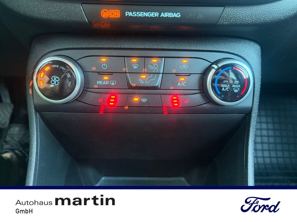 Fahrzeugabbildung Ford Fiesta 1.1 Titanium KURVENLICHT SYNC SHZ NAVI