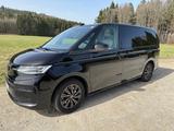 Volkswagen Multivan T7, LÜ, ACC, Pano, AHK, StdHzg, 2028 G. - VW T7 Multivan von privat