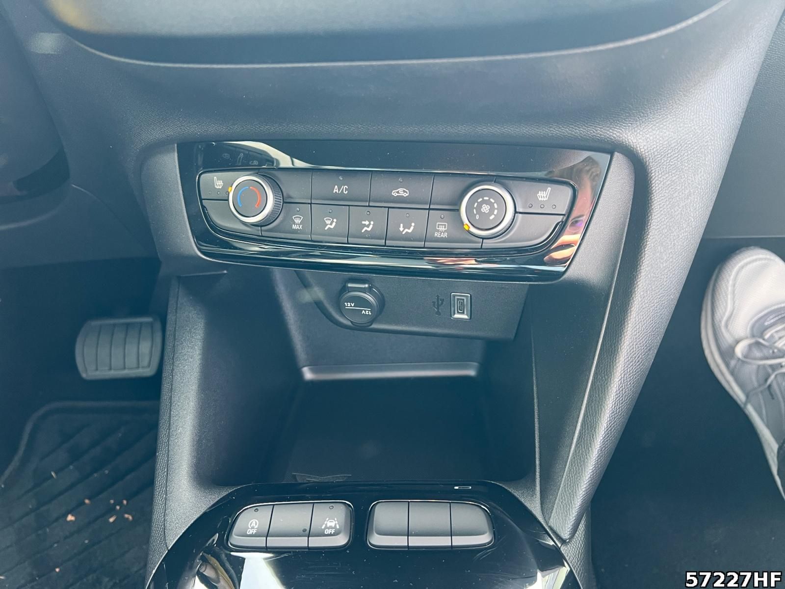 Fahrzeugabbildung Opel Corsa F Edition Hybrid 110 PS AT