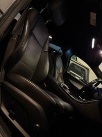 Mercedes E 200 - 11