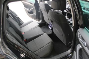 Volkswagen Passat Variant - 12