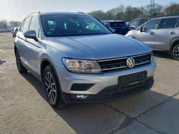 Volkswagen Tiguan - 2