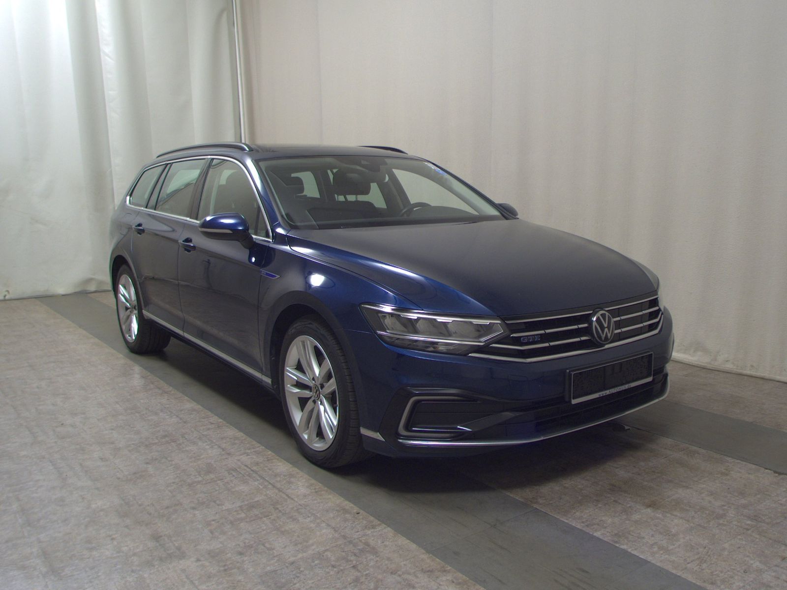 Volkswagen Passat Variant 1.4 TSI GTE Navi LED DC-Pro Pano imagem 3