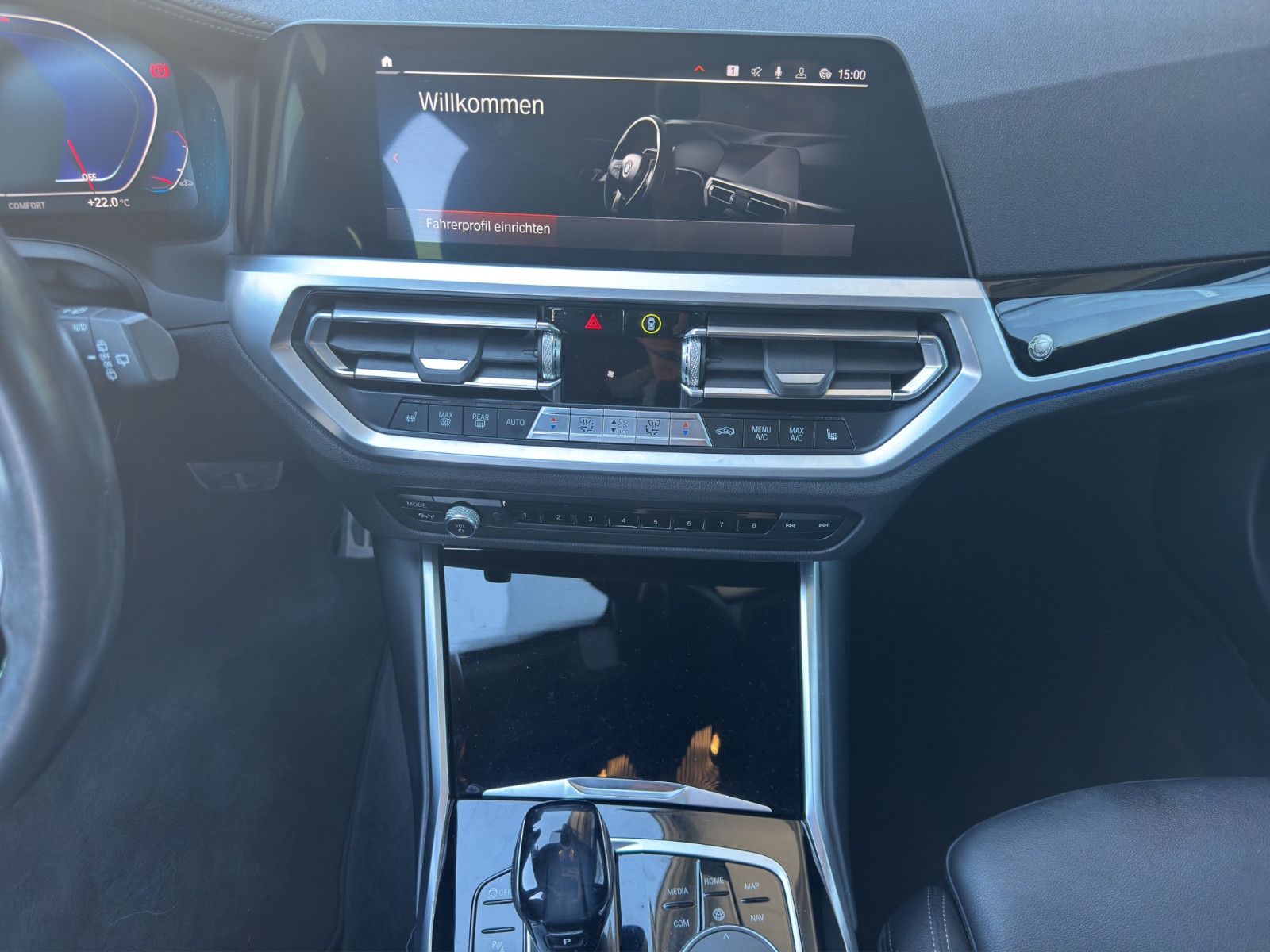 Fahrzeugabbildung ALPINA D3 S 3.0 Allrad Touring *Pano*Carplay*Cam*