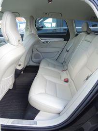 Volvo V90 - 9