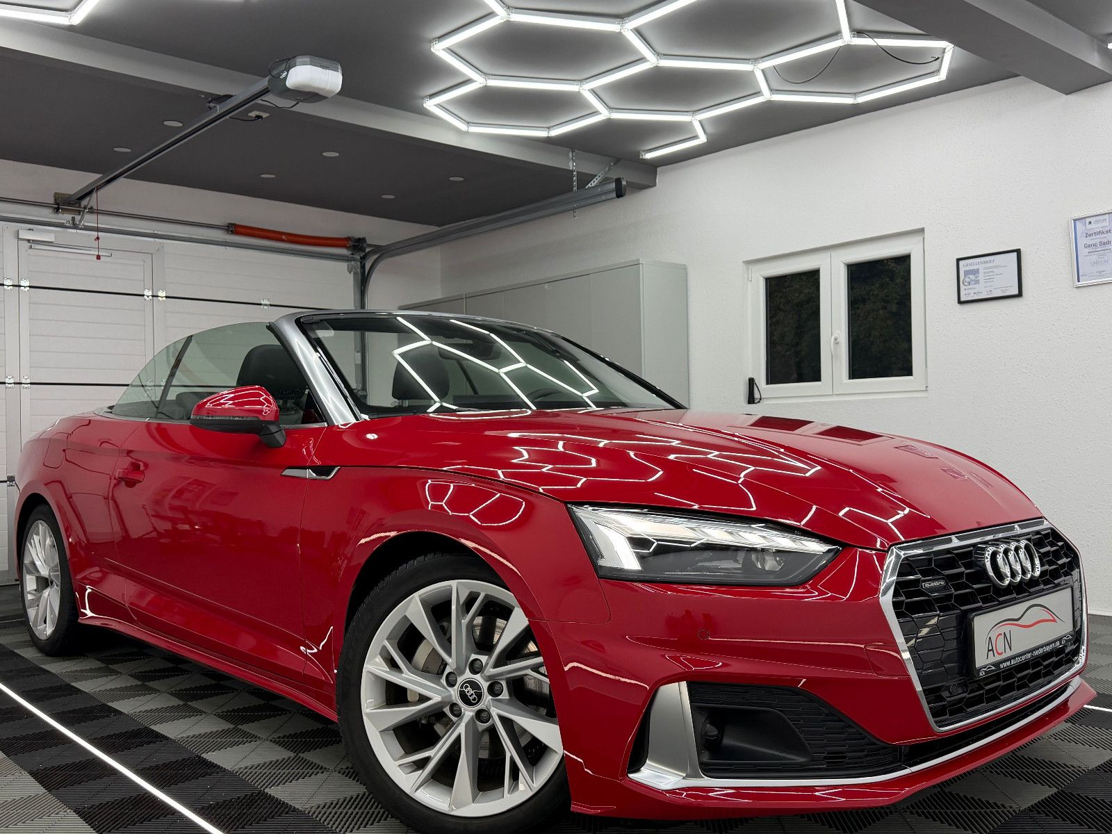 Fahrzeugabbildung Audi A5 Cabriolet 40 TFSI Quattro/AHK/MATRIX/VRTL PIT