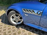 BMW Z3 Roadster 2.0 - 6 Zylinder - BMW Oldtimer mit Benzin-Antrieb: Cabrio