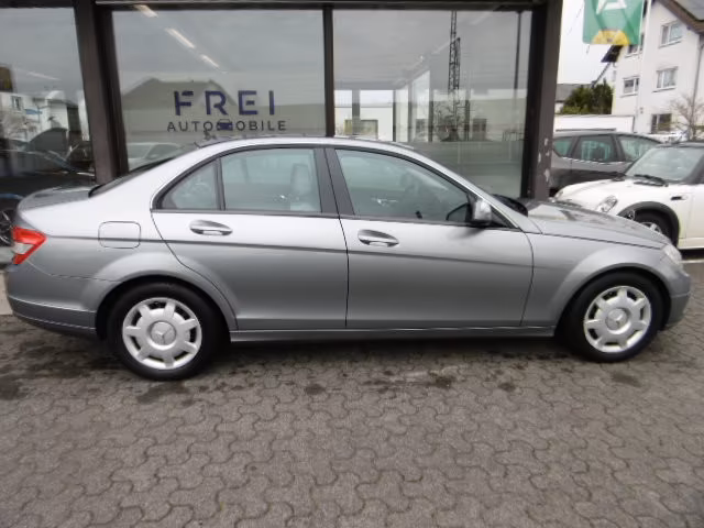 Mercedes-Benz C 180 K Classic Kompressor,1 Hand,80.000Km,SD+