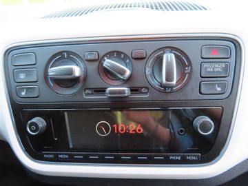 Fotografie des Seat Mii Chic 5-Türen M+S, Comfort-Drive, Bluetooth
