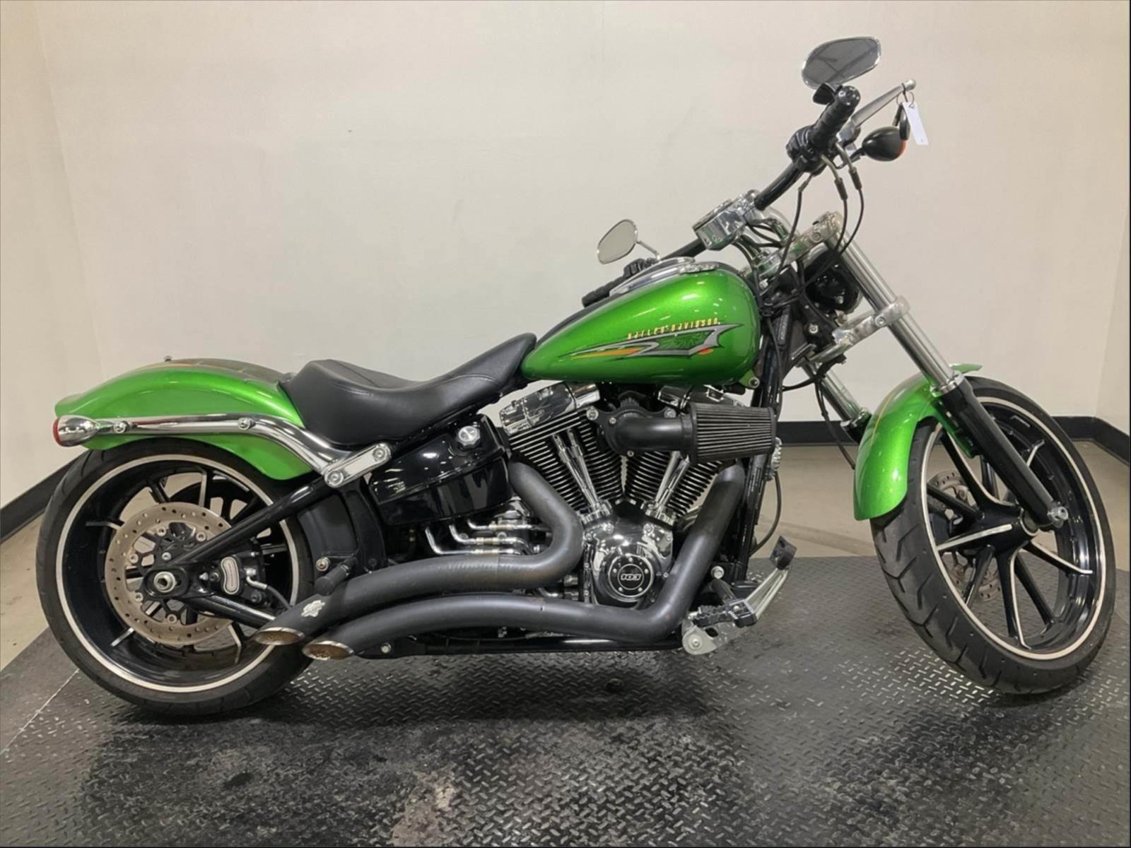 Harley-Davidson FXSB Breakout 2015 103" Unfallfrei 17.000 km