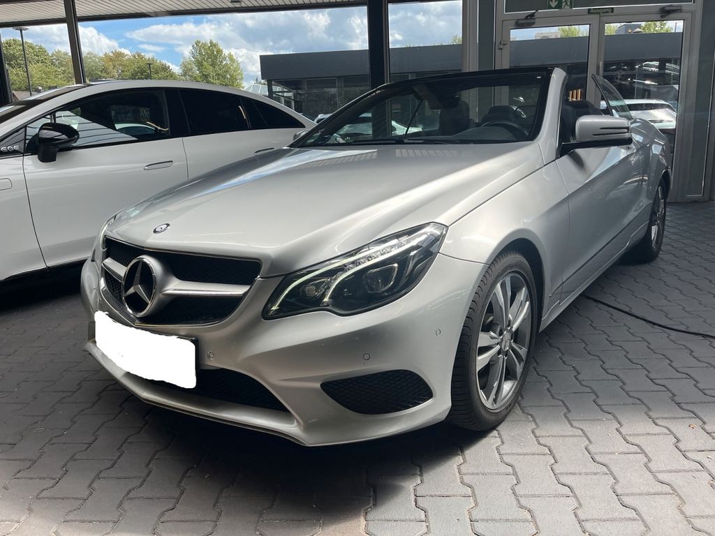 Image of Mercedes-Benz E 200