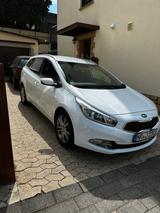 Kia Ceed 1,4 99PS - Kia: K9