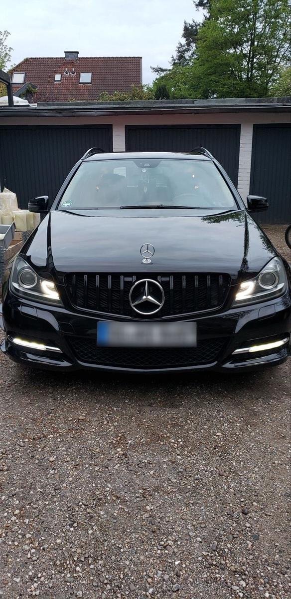 Mercedes-Benz C200, 2011