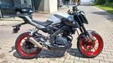 Yamaha mt-125 *Radical Racing Komplettanlage* - Yamaha Motorräder in Freiburg