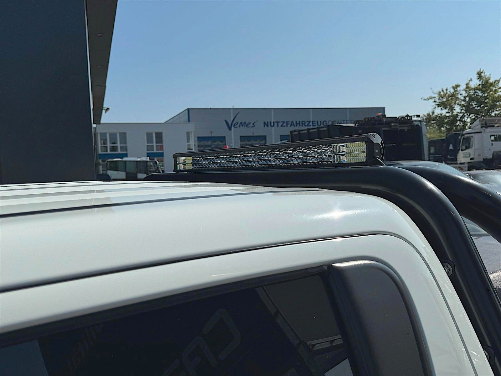 Fahrzeugabbildung Fiat Fullback 2.4 JTD Double Cab Offroad Cross DAB+
